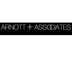 Arnott + Associates logo