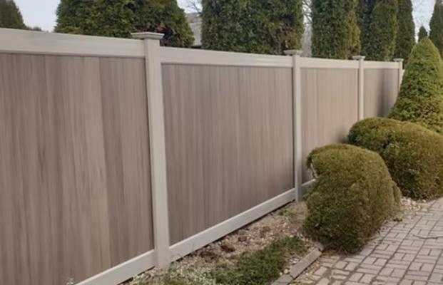 Naklo Fence and Deck photo